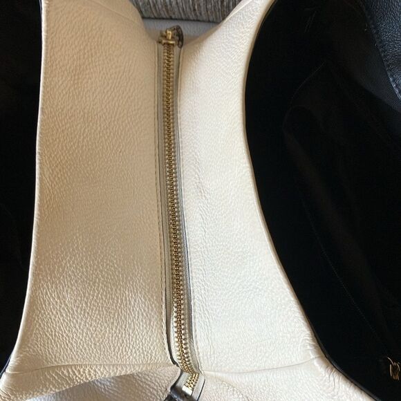 NWOT Coach Phoebe Handbag Pebbled 2 Tone Leather Blk/Ivory Python Strap/Trim - Picture 7 of 9